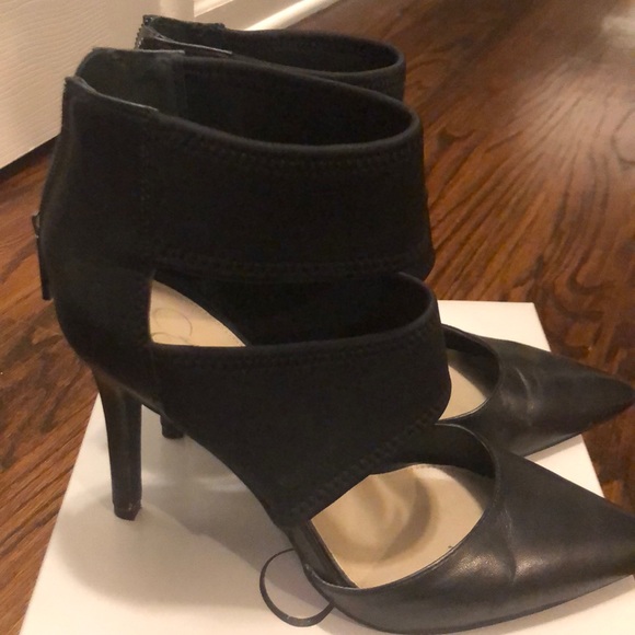 jessica simpson black strappy heels